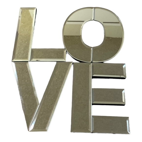 Believed Mirrored Love Sign Wall Decor - Picture 4 of 4